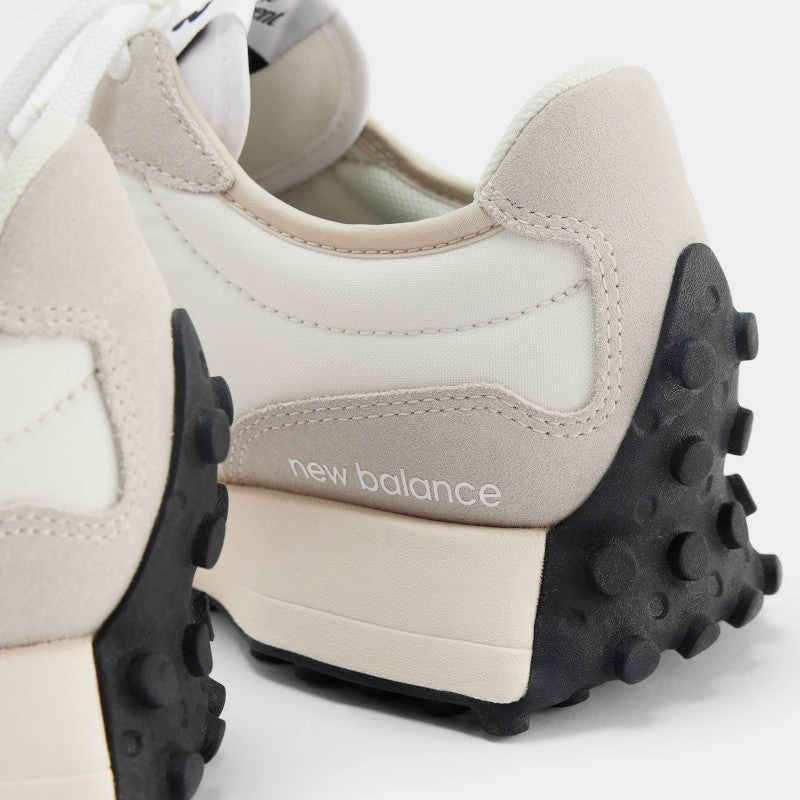 WOMEN'S 327 Athletic materials