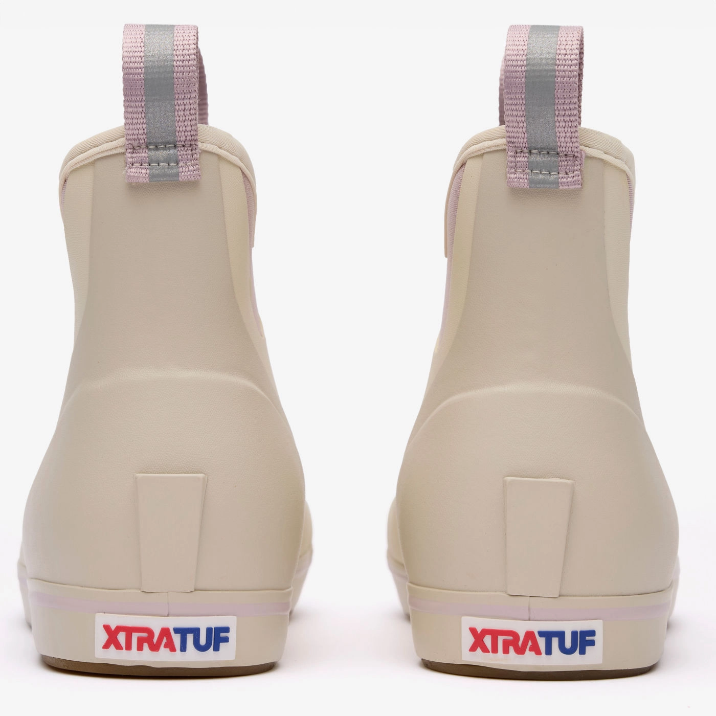 Sporty Look High-traction Women's 6" Ankle Deck Boot