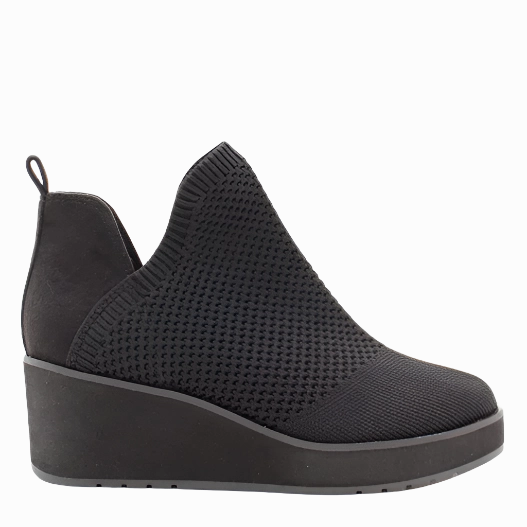 Comfortable Design Women's Albright Bootie