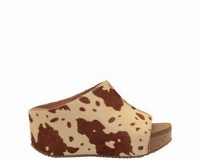 Women's Carrier *FINAL SALE Effortless Walking Arch support feature
