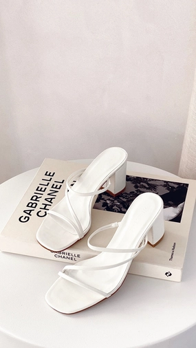 Yazmin Heel - White Glamour Vibe Limited Drop