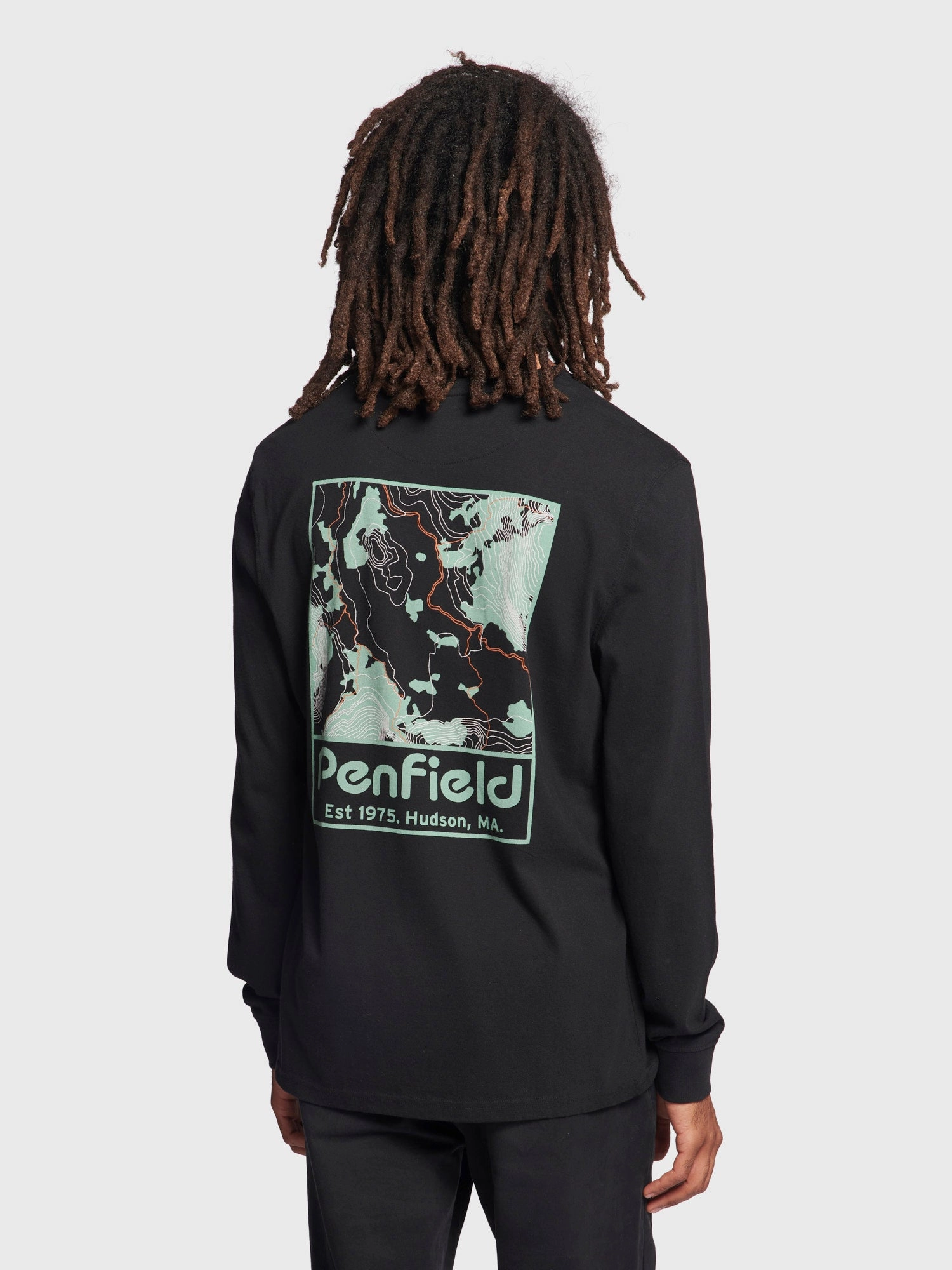 Light Comfort Style Easy Look Yosemite Trail Satellite Long Sleeve T-Shirt in Black