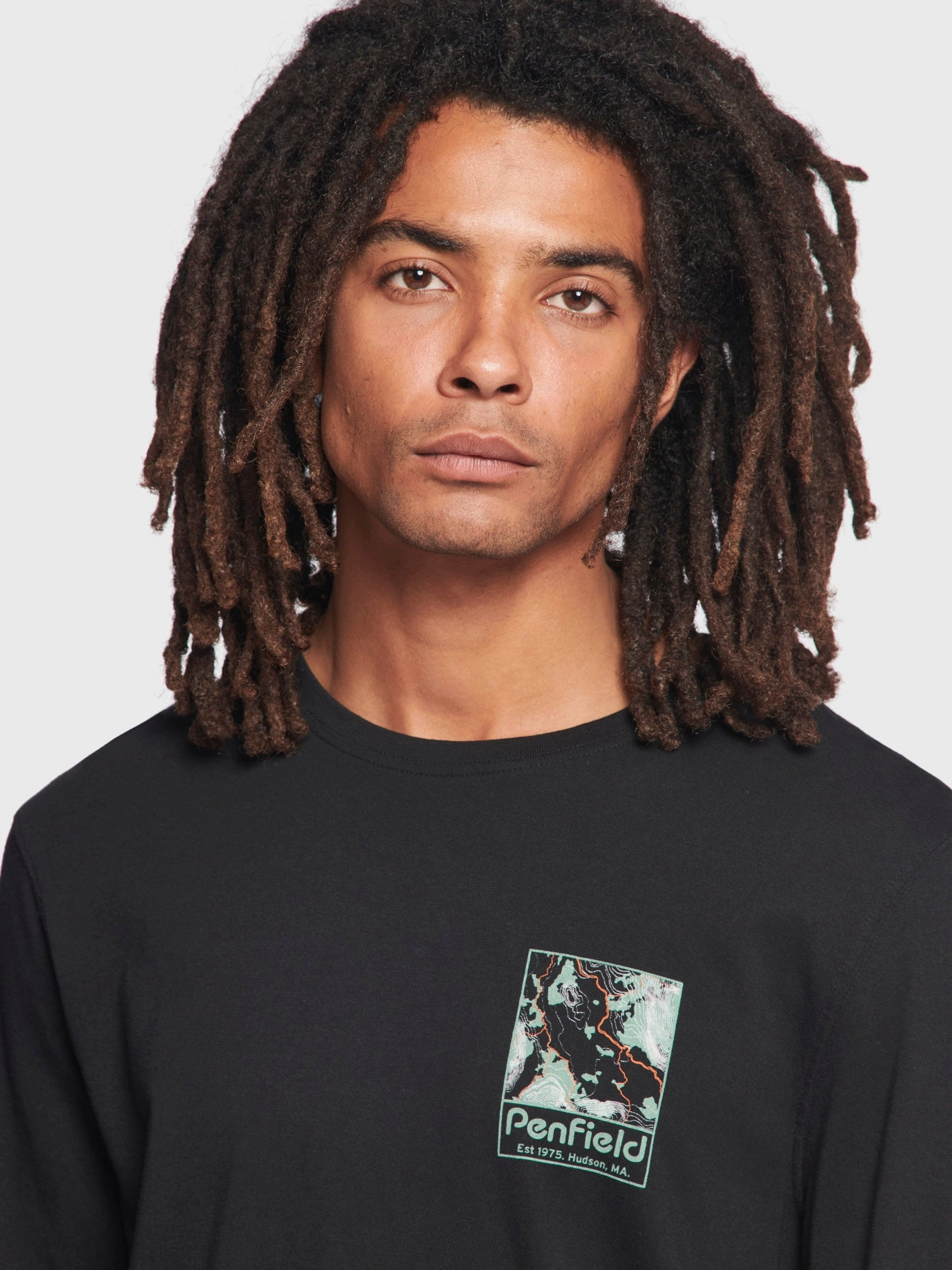 Floral freshness Yosemite Trail Satellite Long Sleeve T-Shirt in Black